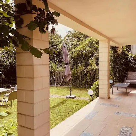 F2 Avec Jardin בית נופש תיה